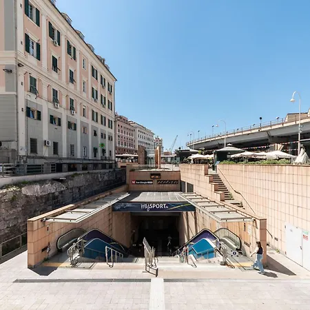 Cozy Apartment, 300 Meters From The Aquarium And San Giorno Metro Apartment