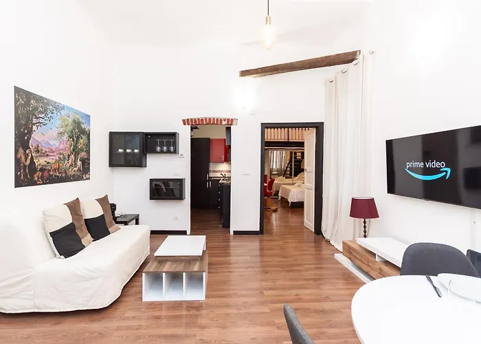 300 Meters From The Aquarium And San Giorno Metro, Self Checkin And Fast Internet Apartmán *