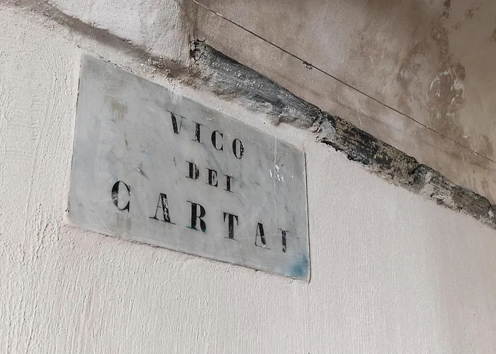 Apartment 300 Meters From The Aquarium And San Giorno Metro, Self Checkin And Fast Internet *